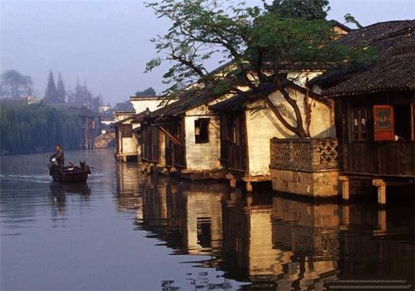 農(nóng)村建房會(huì)遇到很多麻煩，小編就自己在設(shè)計(jì)使用過(guò)程中遇到的一些問(wèn)題及解救方法在這想與大家一起一起分享!