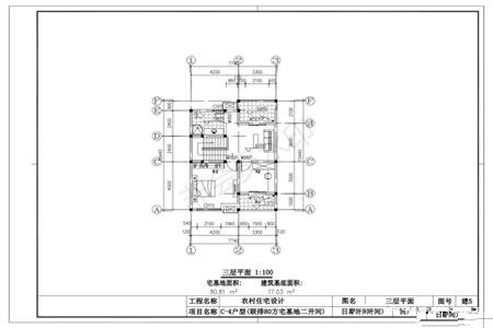 這是一套現(xiàn)代風(fēng)格的三層帶露臺(tái)別墅，房子面積雖不大，但五臟俱全，且布局合理，設(shè)計(jì)得很好。