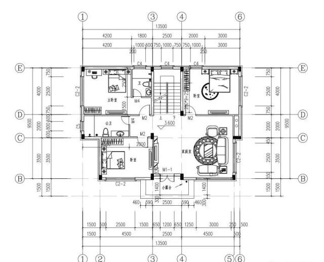 　該建筑具有新的中國(guó)風(fēng)格，采用傳統(tǒng)設(shè)計(jì)方法與現(xiàn)代設(shè)計(jì)方法相結(jié)合，保留傳統(tǒng)元素中的坡屋頂形式，結(jié)合現(xiàn)代元素中的大玻璃窗。