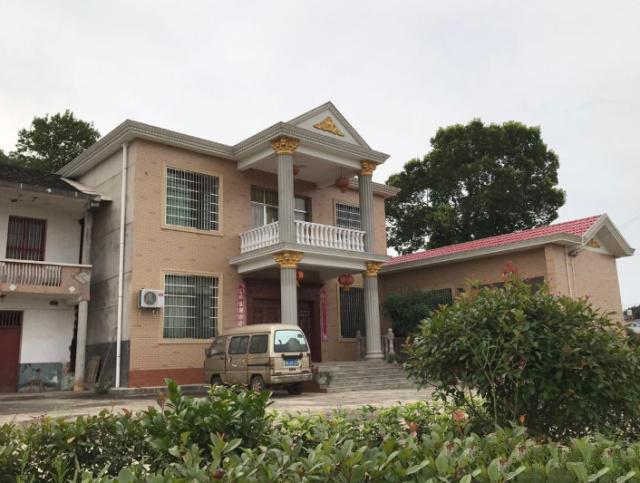 為什么大多數建在農村的房子和效果圖不一樣？看了這個鄉(xiāng)村別墅后，我明白了