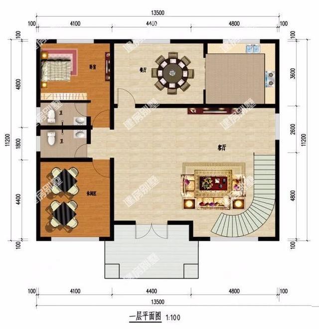 兩個非常時尚的鄉(xiāng)村別墅已經為您準備好了，品位很高。兩棟寬超過13米的建甌三層別墅是兩層樓的房子，建造時有一個面。